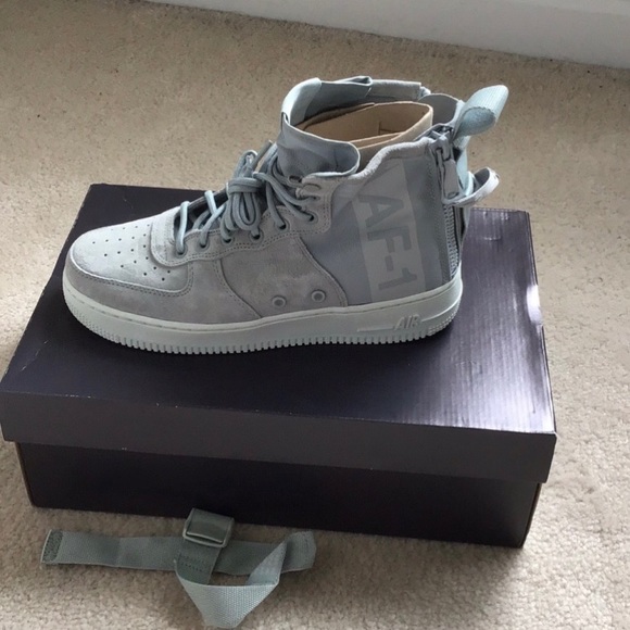 NIKE SF AF1 MID - Picture 2 of 5